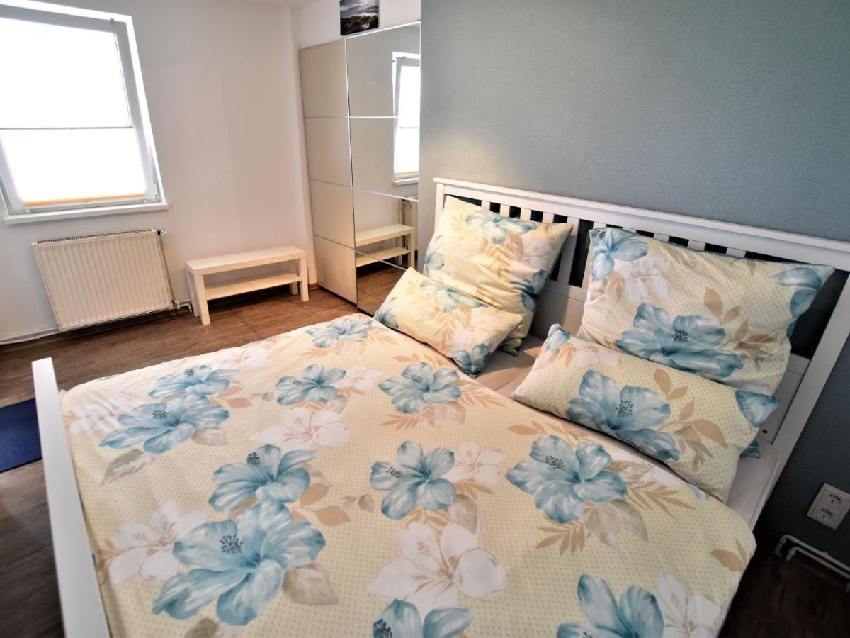 Beautiful Bungalow In Poel Near The Beach Fahrdorf  Exteriör bild